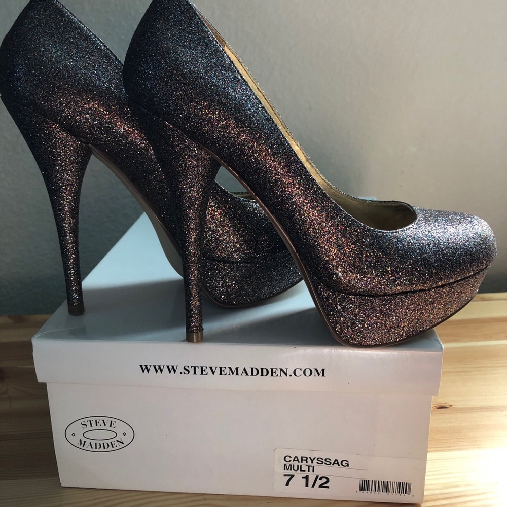 Steve Madden “Caryssag Multi”